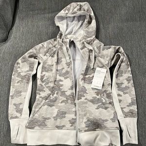 Athleta zip up triumph camo hoodie- new with tags!